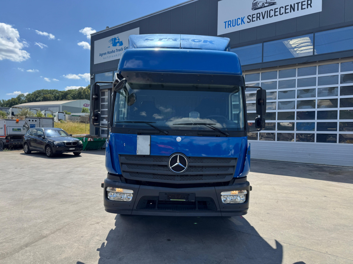 MERCEDES Atego 1330 4x2 - 트랙터 유닛 : 사진 2 MERCEDES Atego 1330 4x2 - 트랙터 유닛 : 사진 2
