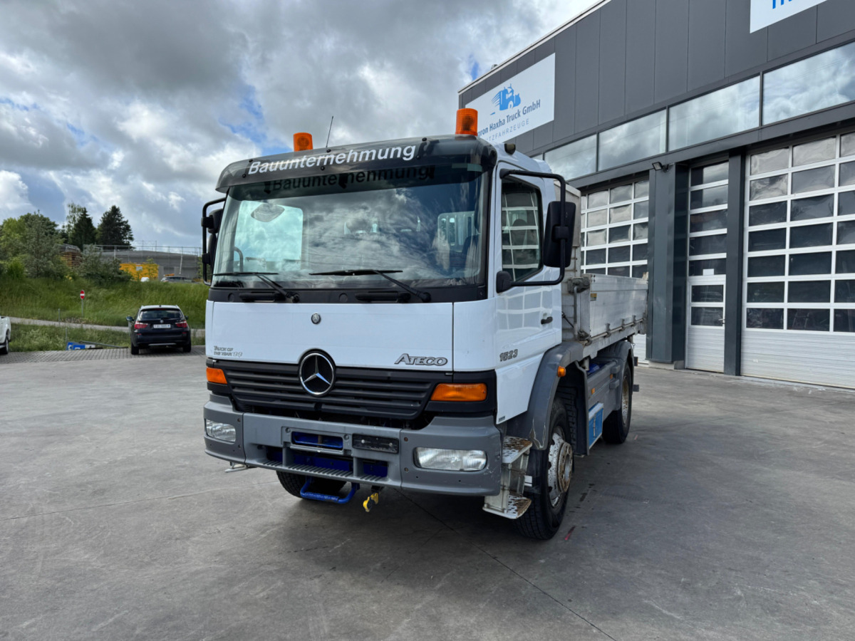 MERCEDES Atego 1523 4x4 3S Kipper - 덤프트럭 : 사진 2 MERCEDES Atego 1523 4x4 3S Kipper - 덤프트럭 : 사진 2