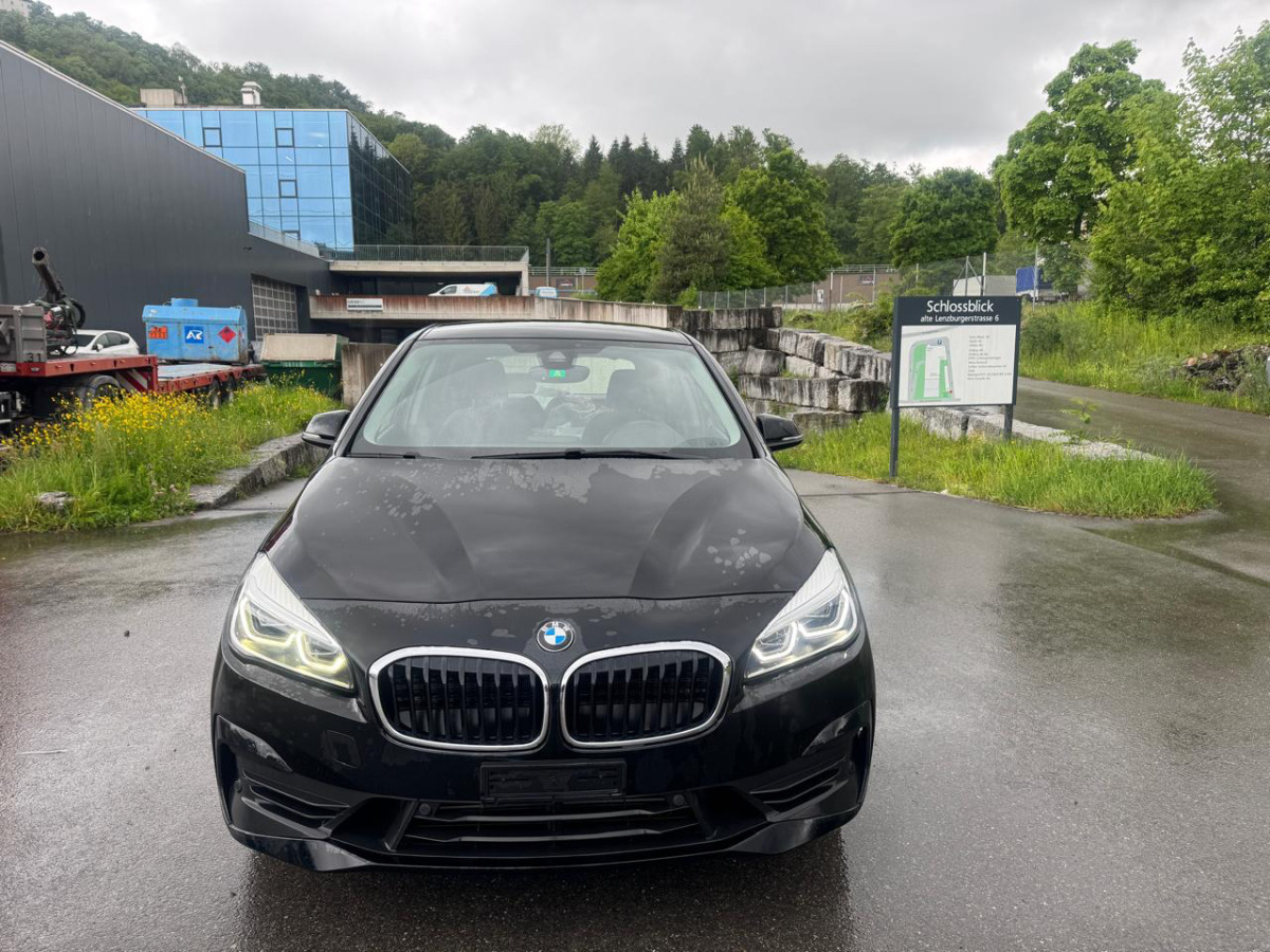 Marke BMW 218d xDrive - 해치백 : 사진 2 Marke BMW 218d xDrive - 해치백 : 사진 2