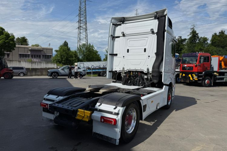 Mercedes-Benz Actros 1851 4x4 Hydraulik - 트랙터 유닛 : 사진 5 Mercedes-Benz Actros 1851 4x4 Hydraulik - 트랙터 유닛 : 사진 5