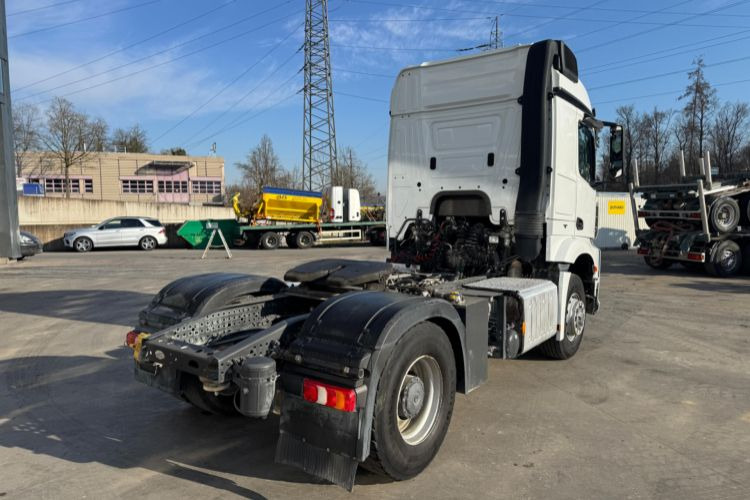 Mercedes-Benz Arocs 1851 4x4H Kipphydraulik - 트랙터 유닛 : 사진 4 Mercedes-Benz Arocs 1851 4x4H Kipphydraulik - 트랙터 유닛 : 사진 4