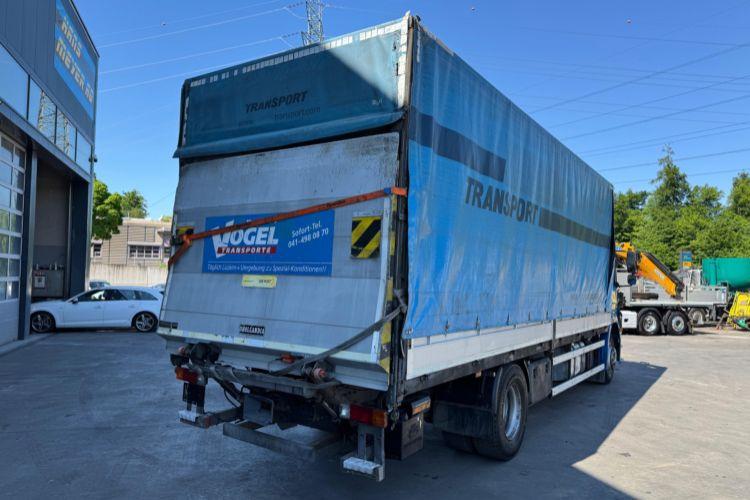 Mercedes-Benz Axor 1833 4x2 - 커튼사이더 트럭 : 사진 5 Mercedes-Benz Axor 1833 4x2 - 커튼사이더 트럭 : 사진 5