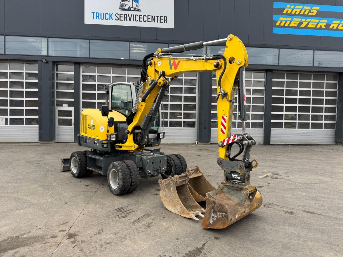 NEUSON EW65 E14-2 Powertilt 3x Schaufeln - 휠 굴삭기 : 사진 2 NEUSON EW65 E14-2 Powertilt 3x Schaufeln - 휠 굴삭기 : 사진 2