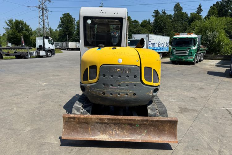 Neuson 6003 - 크롤러 굴삭기 : 사진 5 Neuson 6003 - 크롤러 굴삭기 : 사진 5