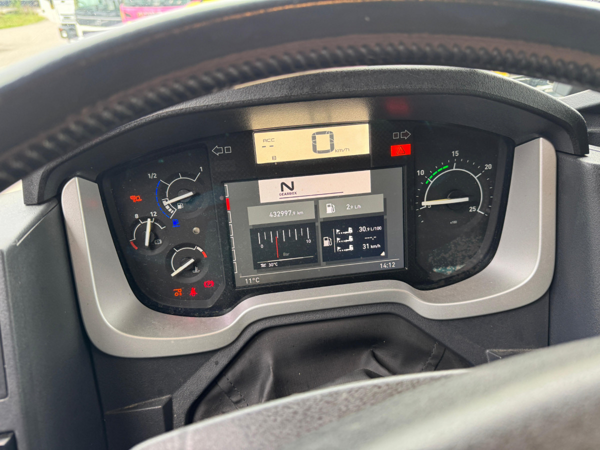 트랙터 유닛 RENAULT T520 6x2 70.000KG : 사진 18 트랙터 유닛 RENAULT T520 6x2 70.000KG : 사진 18