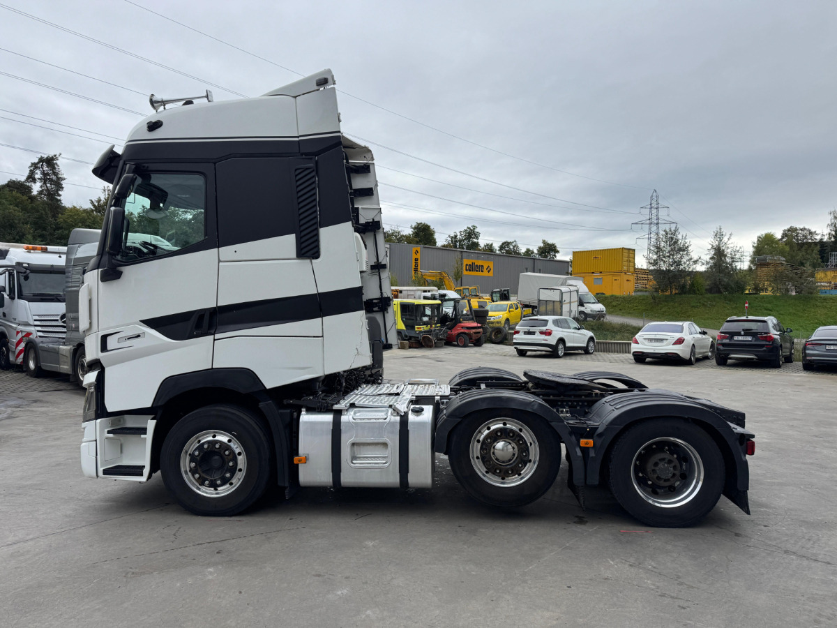 트랙터 유닛 RENAULT T520 6x2 70.000KG : 사진 8 트랙터 유닛 RENAULT T520 6x2 70.000KG : 사진 8