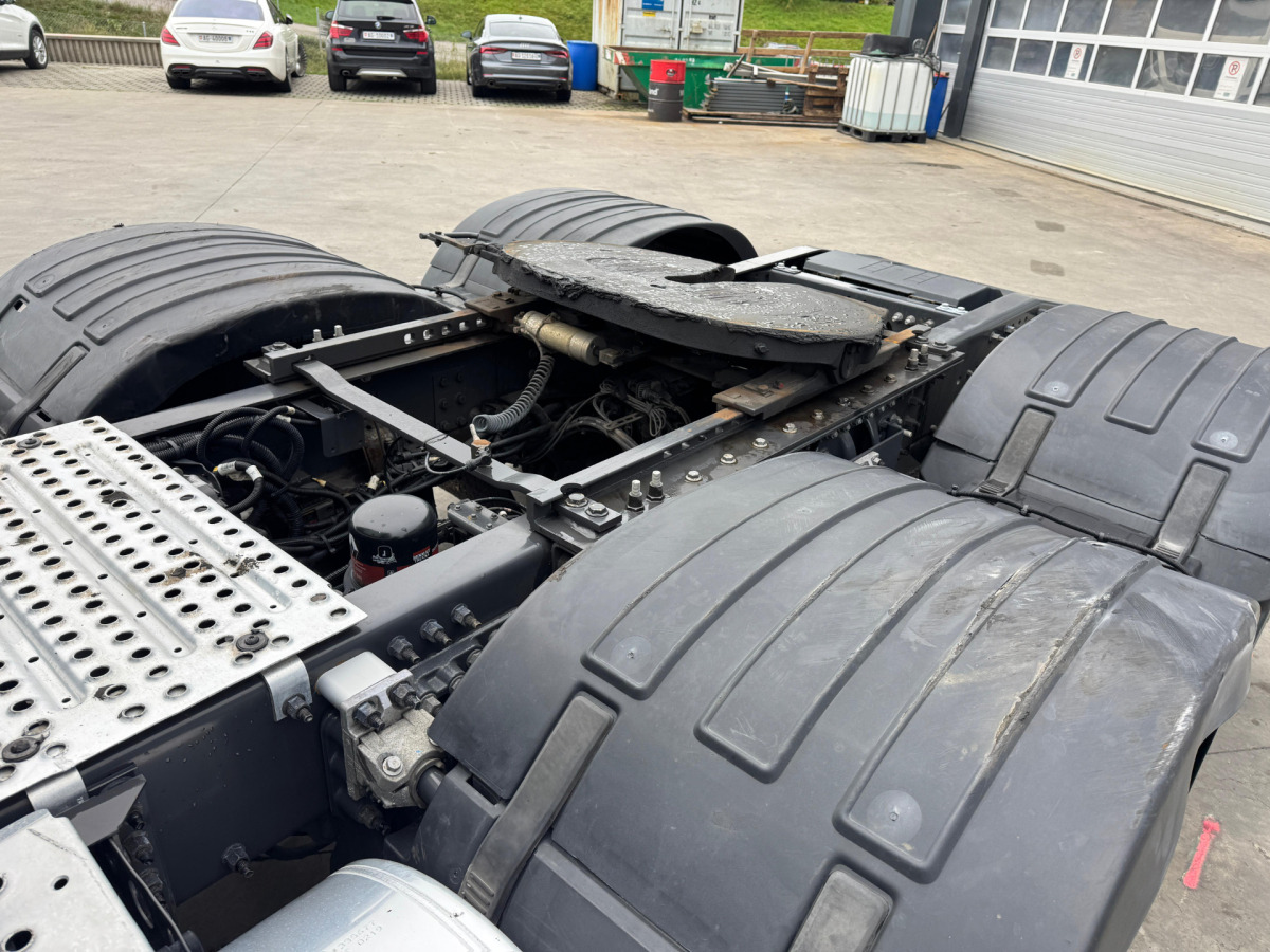 트랙터 유닛 RENAULT T520 6x2 70.000KG : 사진 10 트랙터 유닛 RENAULT T520 6x2 70.000KG : 사진 10