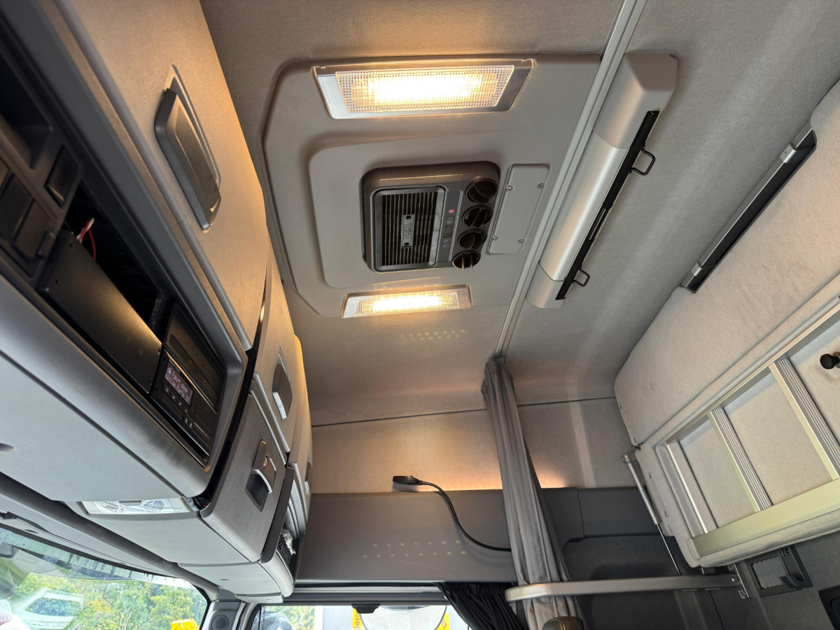 트랙터 유닛 RENAULT T520 6x2 70.000KG : 사진 14 트랙터 유닛 RENAULT T520 6x2 70.000KG : 사진 14