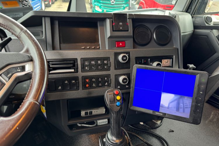 후크 리프트 트럭 Renault C520 10x4 Trösch SWS : 사진 15
