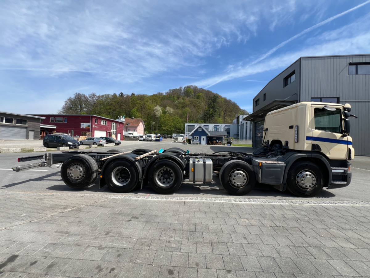 SCANIA P450 10x4 - 캡 새시 트럭 : 사진 4 SCANIA P450 10x4 - 캡 새시 트럭 : 사진 4