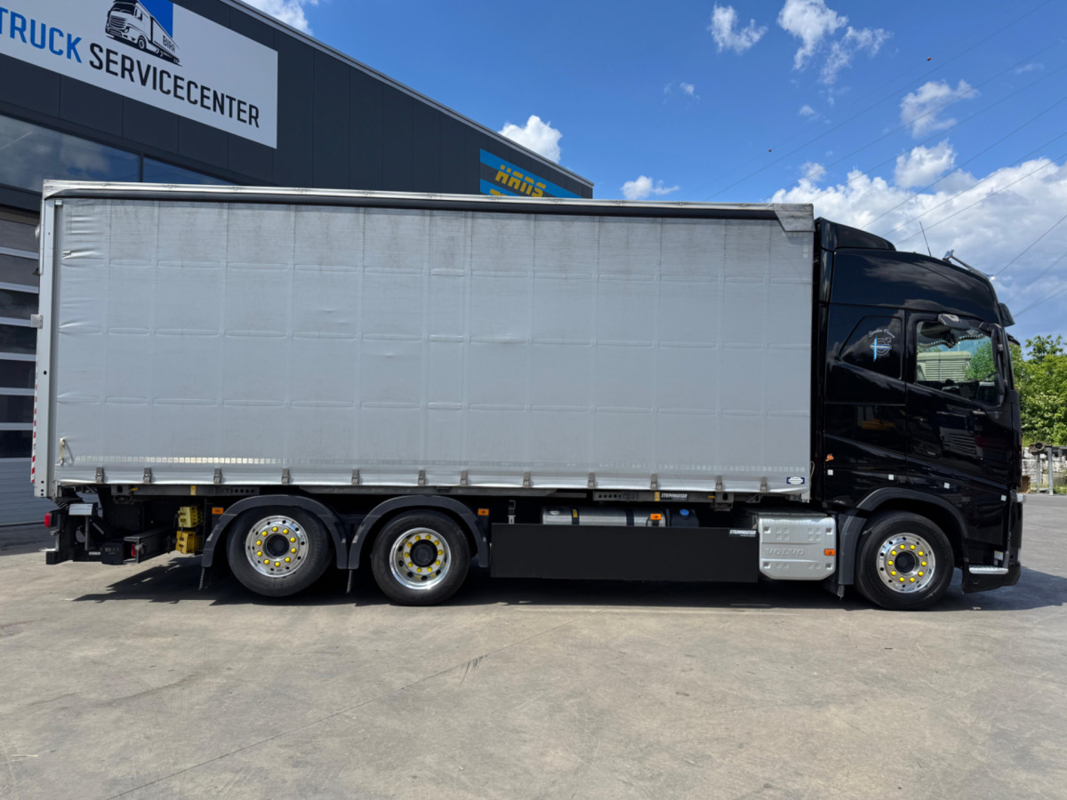 VOLVO FH-540 6x2 - 커튼사이더 트럭 : 사진 4 VOLVO FH-540 6x2 - 커튼사이더 트럭 : 사진 4