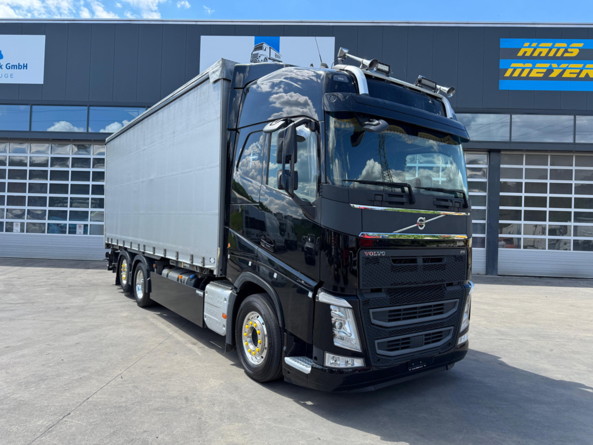 VOLVO FH-540 6x2 - 커튼사이더 트럭 : 사진 3 VOLVO FH-540 6x2 - 커튼사이더 트럭 : 사진 3