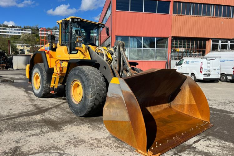 Volvo L180H - 휠 로더 : 사진 1 Volvo L180H - 휠 로더 : 사진 1
