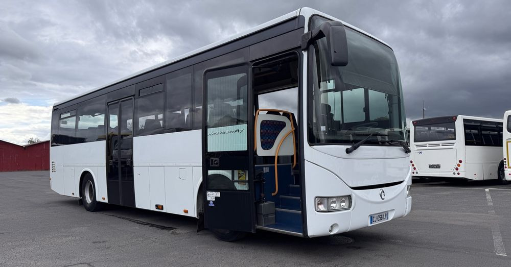 Irisbus KRÓTKI 10,5 metra /Crossway / 46 miejsc/ mały przebieg / CENA: 87000zł netto - 시내버스 : 사진 1 Irisbus KRÓTKI 10,5 metra /Crossway / 46 miejsc/ mały przebieg / CENA: 87000zł netto - 시내버스 : 사진 1