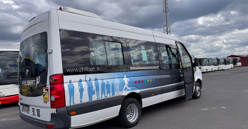 Volkswagen Crafter / KLIMATYZACJA / 23 miejsca / 128000km przebieg !!/ Cena:139000 zł netto - 소형 버스, 승합차 : 사진 2 Volkswagen Crafter / KLIMATYZACJA / 23 miejsca / 128000km przebieg !!/ Cena:139000 zł netto - 소형 버스, 승합차 : 사진 2