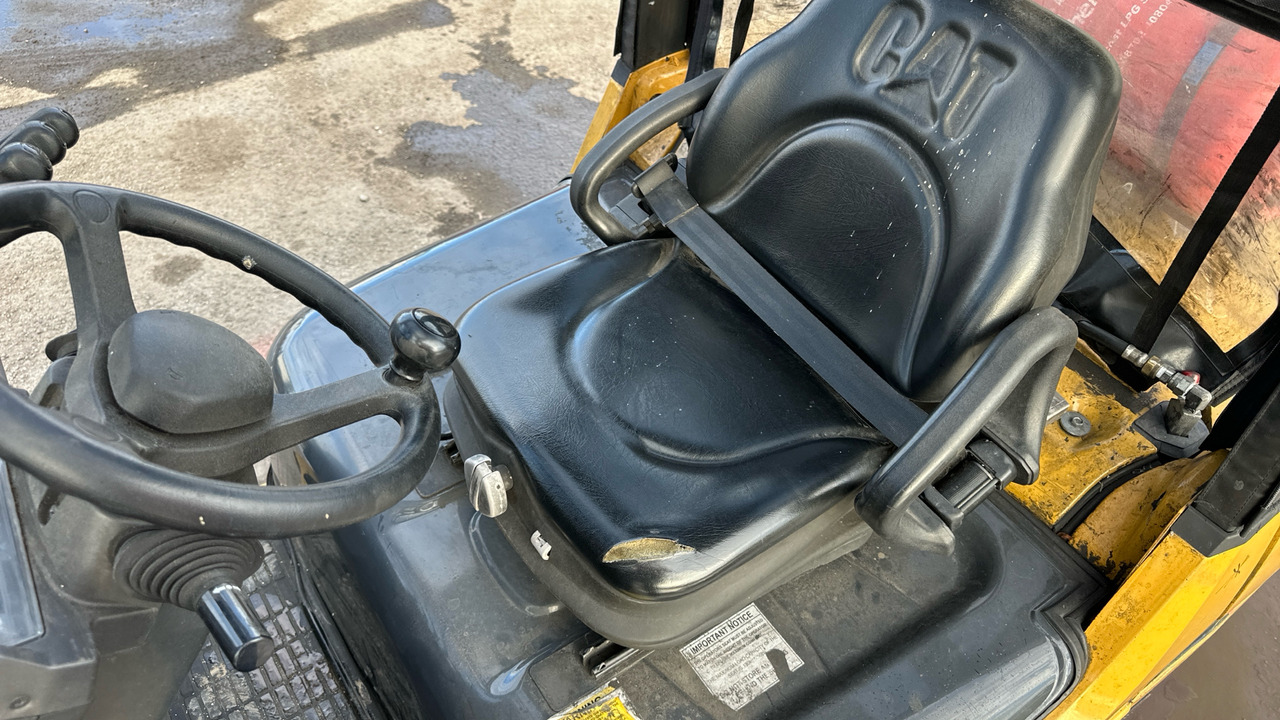 LPG 지게차 CATERPILLAR GP35 : 사진 10