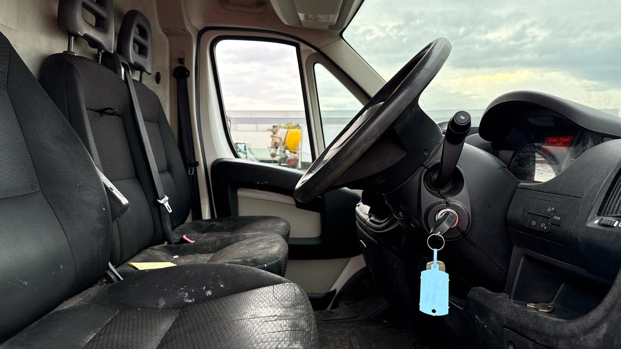 CITROEN RELAY 35 L2H1 2.2 HDi 130ps - 패널 밴 : 사진 5 CITROEN RELAY 35 L2H1 2.2 HDi 130ps - 패널 밴 : 사진 5