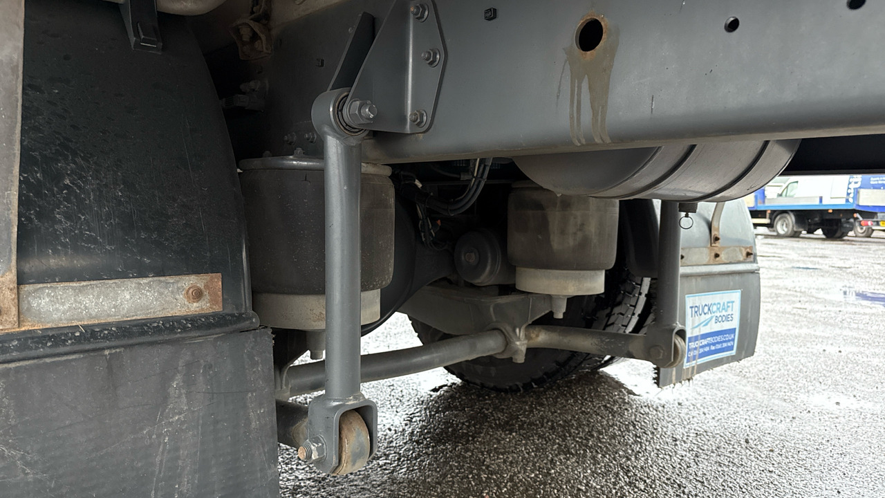 커튼사이더 트럭 DAF CF 260 : 사진 19