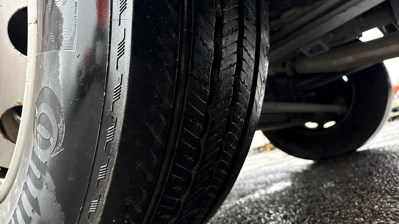 커튼사이더 트럭 DAF CF 260 : 사진 23