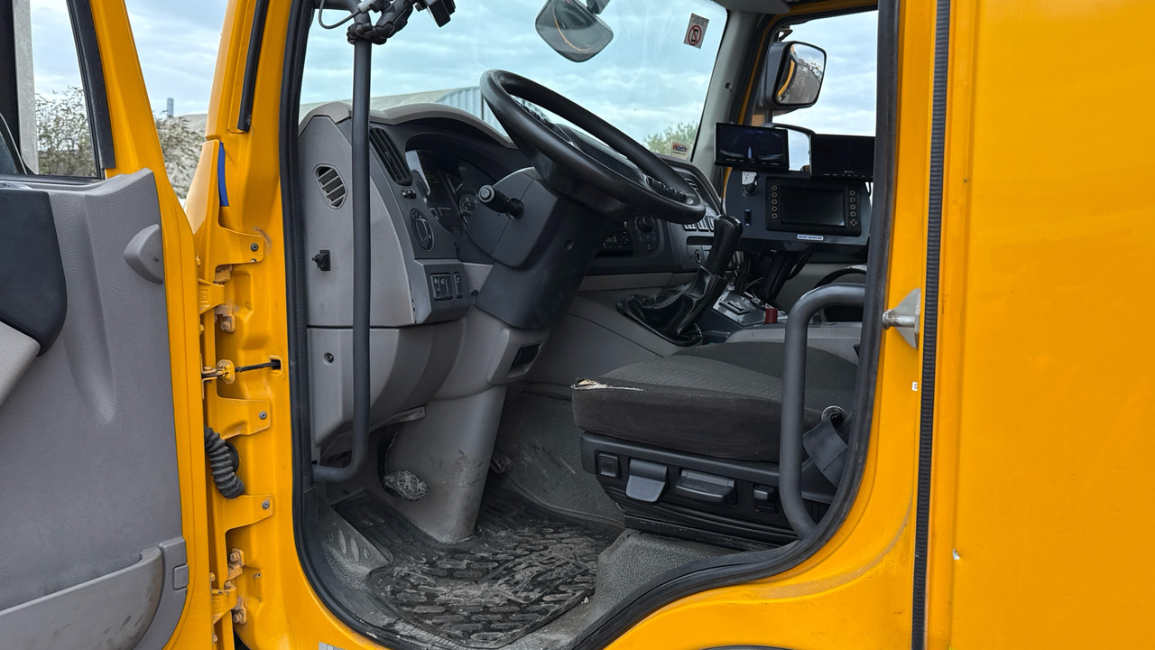 DAF LF 230 - 거리 청소 차량 : 사진 5 DAF LF 230 - 거리 청소 차량 : 사진 5