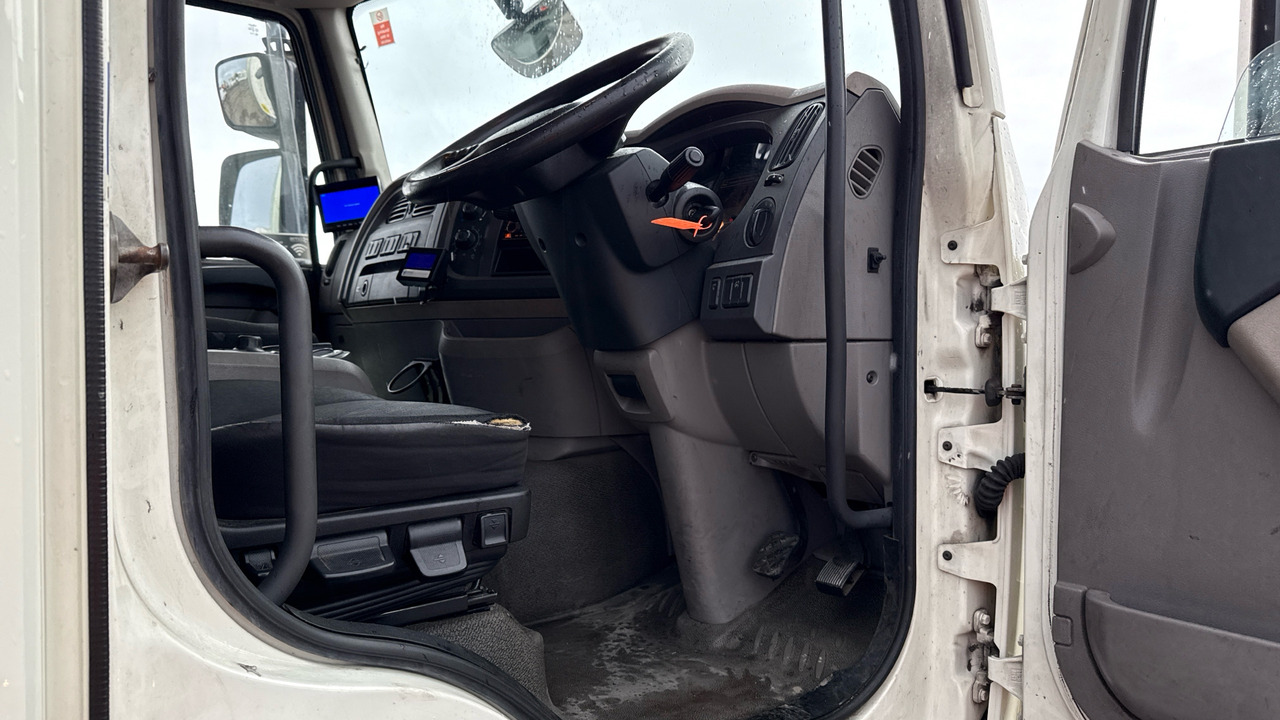 DAF LF 320 - 박스 트럭 : 사진 5 DAF LF 320 - 박스 트럭 : 사진 5