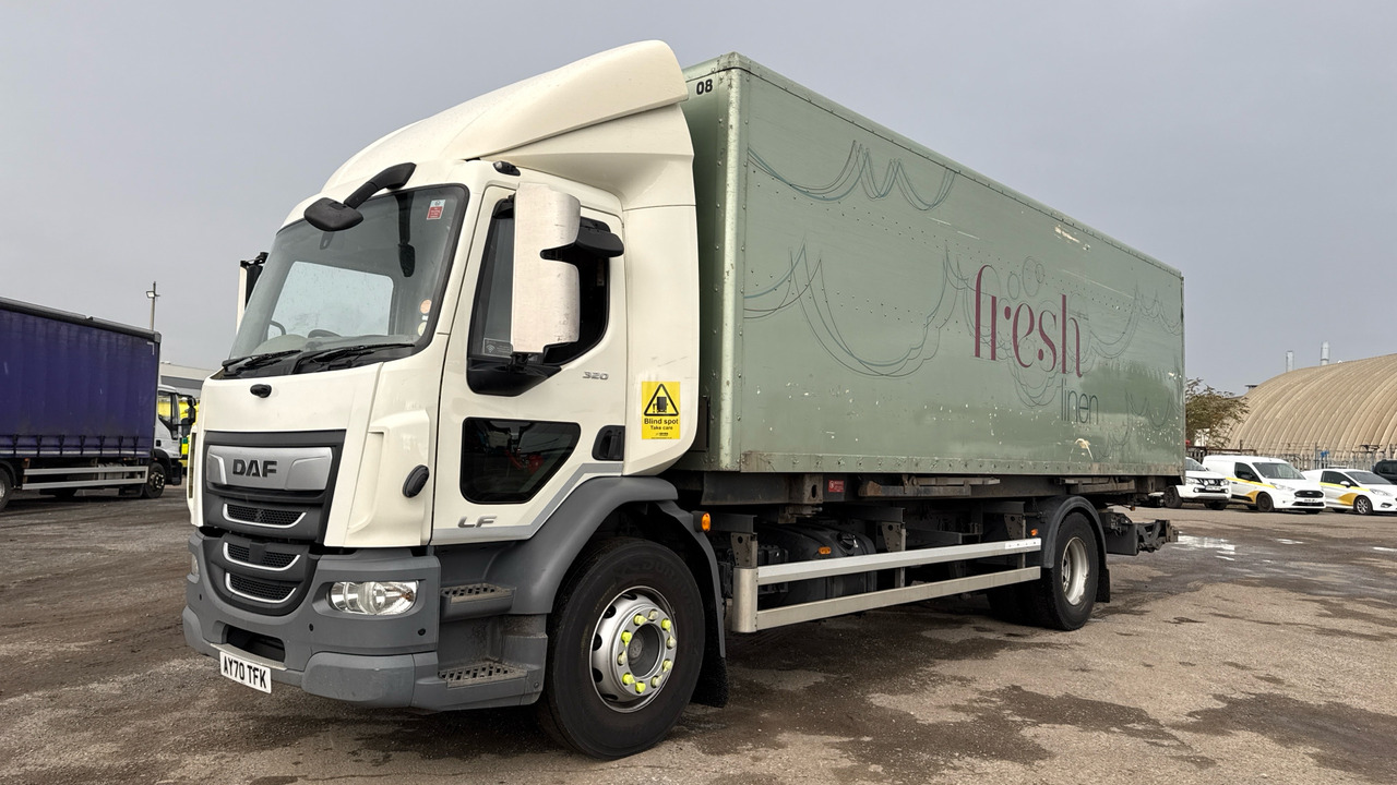 DAF LF 320 - 박스 트럭 : 사진 2 DAF LF 320 - 박스 트럭 : 사진 2