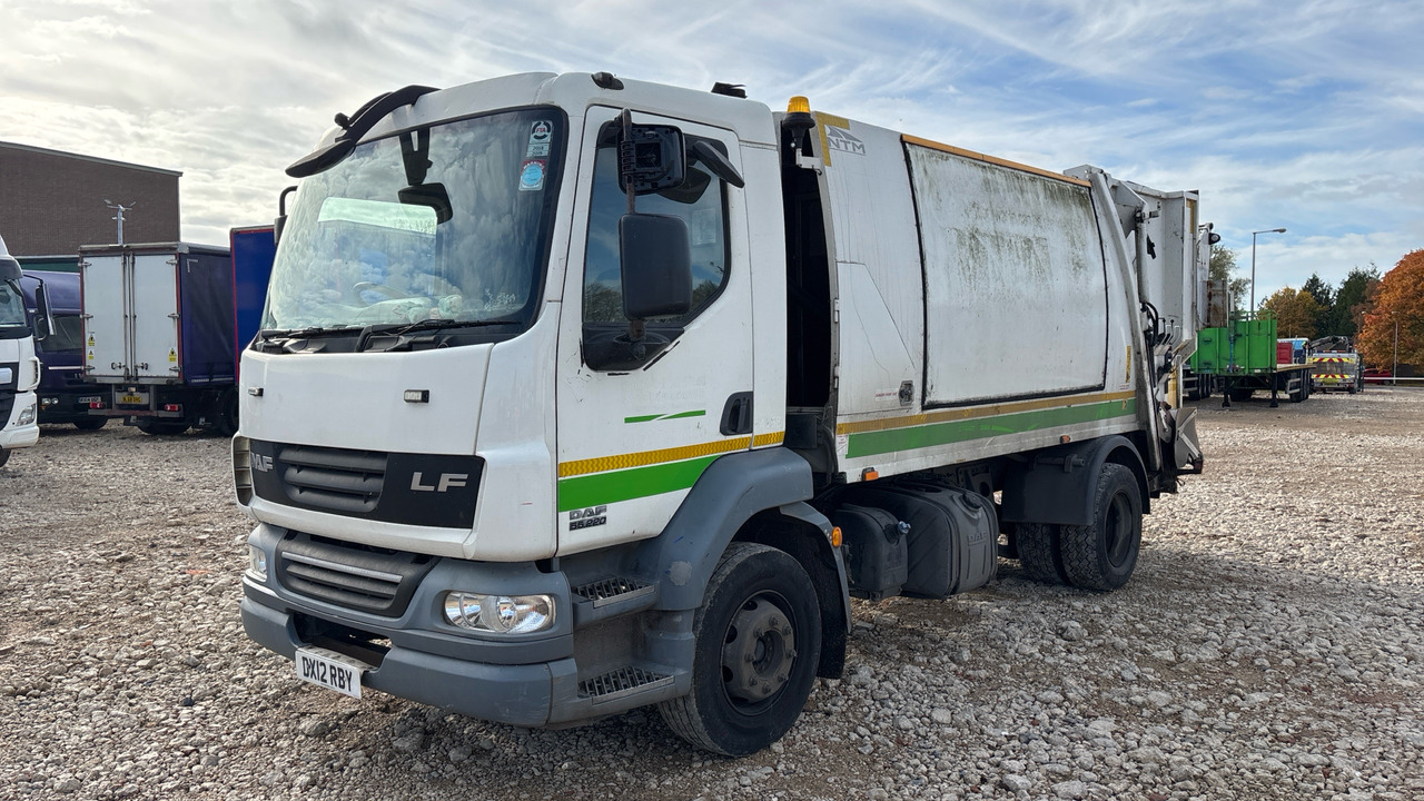 DAF LF 55.220 - 쓰레기차 : 사진 2 DAF LF 55.220 - 쓰레기차 : 사진 2