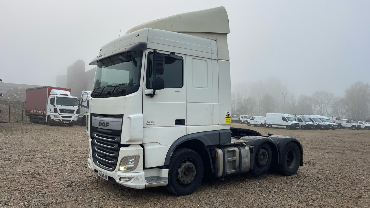 DAF XF 460 - 트랙터 유닛 : 사진 2 DAF XF 460 - 트랙터 유닛 : 사진 2
