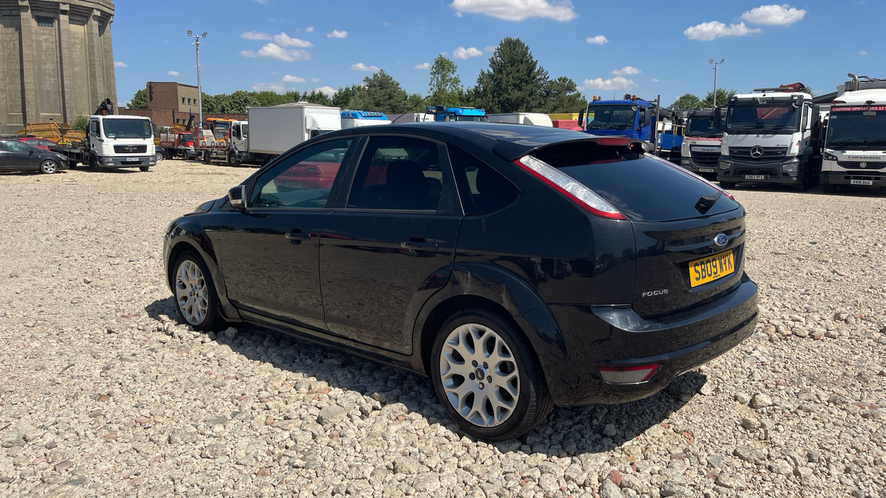 FORD FOCUS 115 1.8 TDCI - 해치백 : 사진 3 FORD FOCUS 115 1.8 TDCI - 해치백 : 사진 3