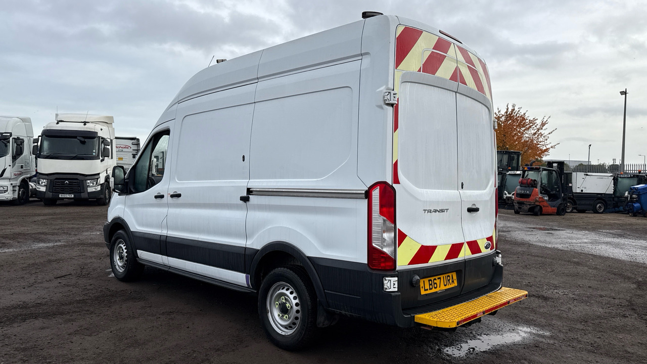 FORD TRANSIT 350 2.0 TDCI 130PS - 패널 밴 : 사진 3 FORD TRANSIT 350 2.0 TDCI 130PS - 패널 밴 : 사진 3