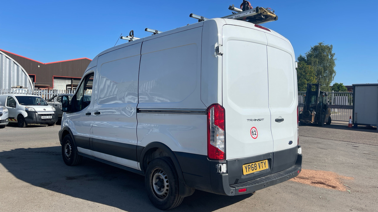 FORD TRANSIT 350 2.0 TDCi 105PS - 패널 밴 : 사진 3 FORD TRANSIT 350 2.0 TDCi 105PS - 패널 밴 : 사진 3