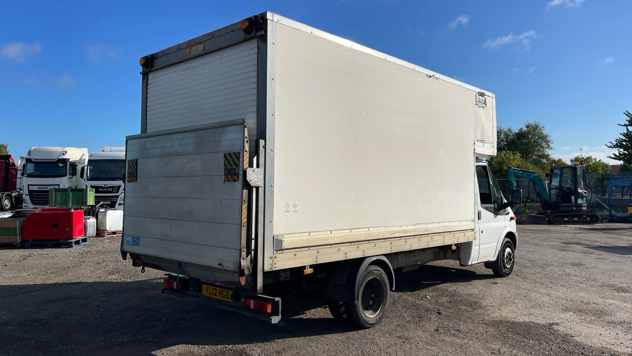 FORD TRANSIT T350 TDCi 100ps - 박스 밴 : 사진 4 FORD TRANSIT T350 TDCi 100ps - 박스 밴 : 사진 4