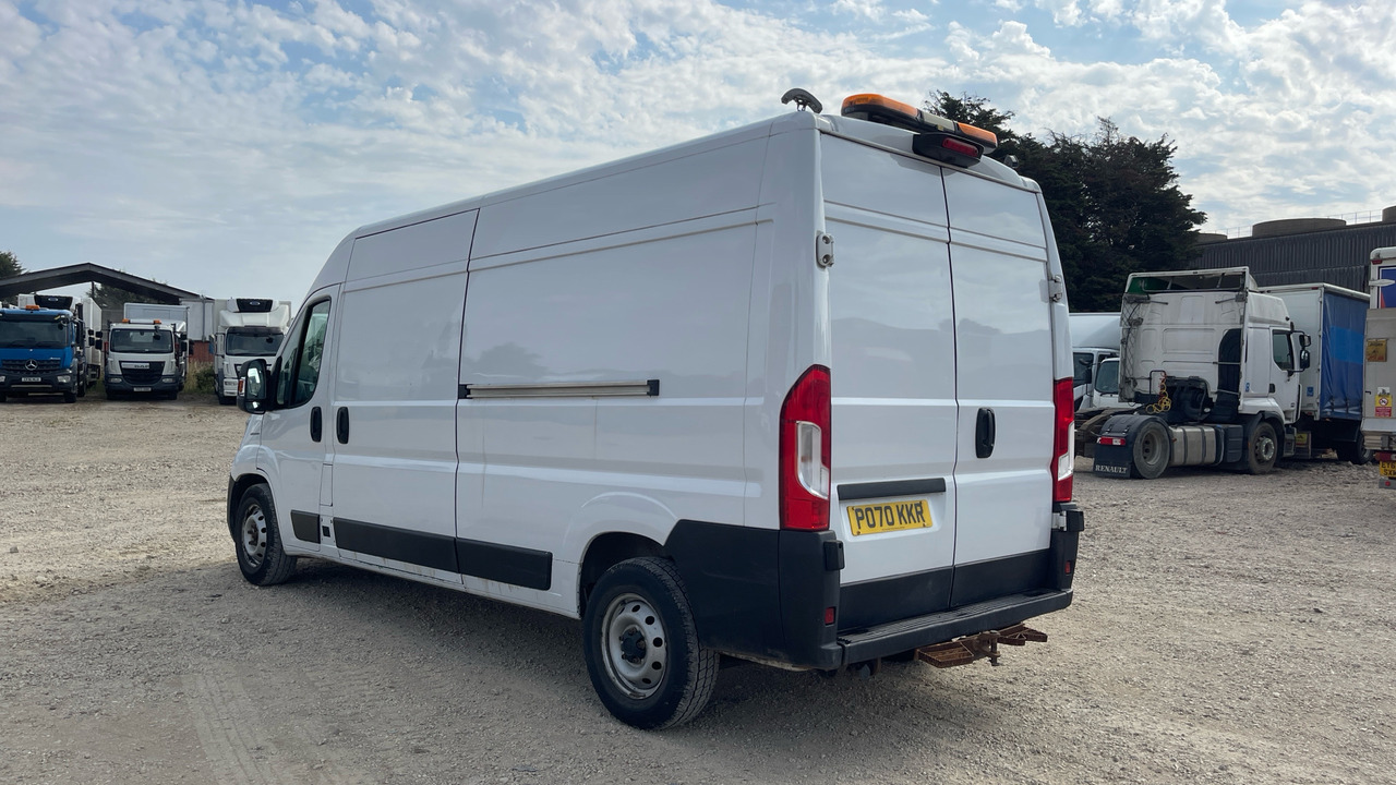 Fiat Ducato 2.3 MULTIJET 140PS - 패널 밴 : 사진 3 Fiat Ducato 2.3 MULTIJET 140PS - 패널 밴 : 사진 3