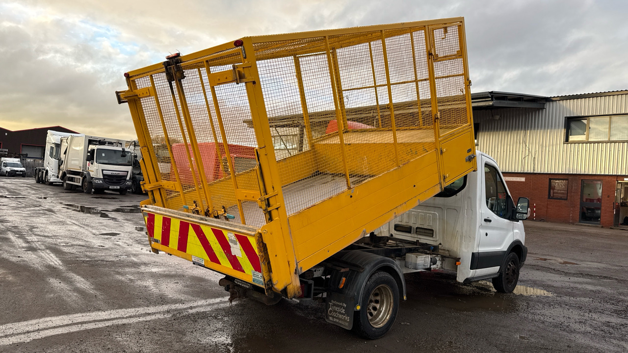 Ford Transit 350 2.0 TDCI 130PS - 덤프 밴 : 사진 4 Ford Transit 350 2.0 TDCI 130PS - 덤프 밴 : 사진 4