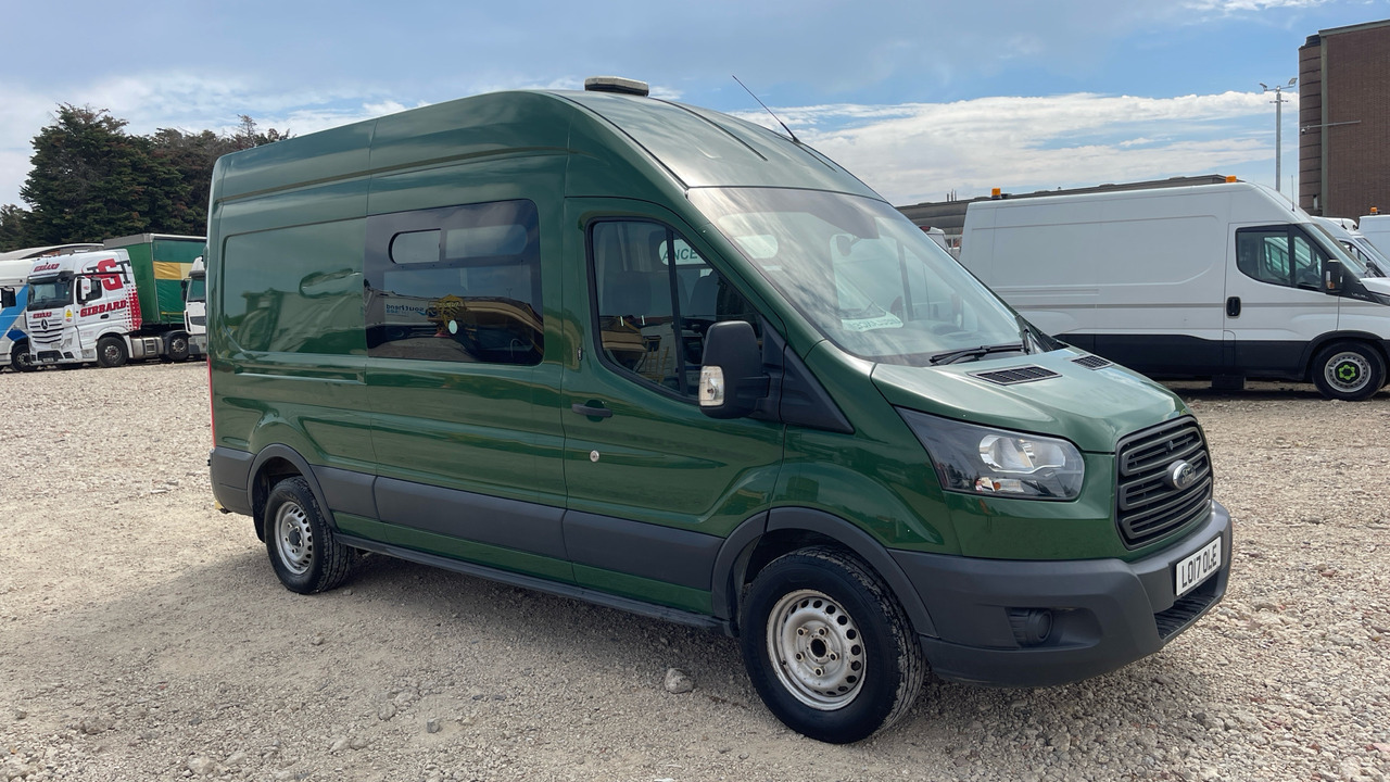 Ford Transit 350 2.0 TDCI 130PS - 콤비 밴 : 사진 1 Ford Transit 350 2.0 TDCI 130PS - 콤비 밴 : 사진 1