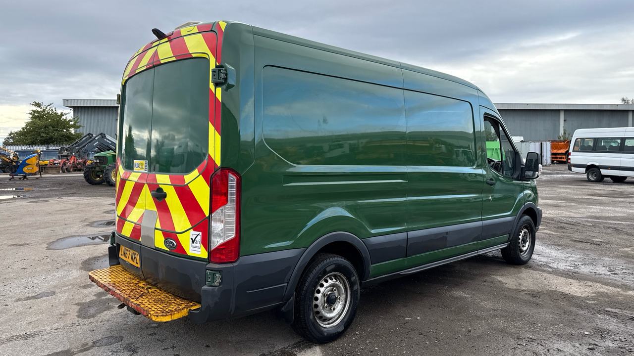 Ford Transit 350 2.0 TDCi 130ps - 패널 밴 : 사진 4 Ford Transit 350 2.0 TDCi 130ps - 패널 밴 : 사진 4