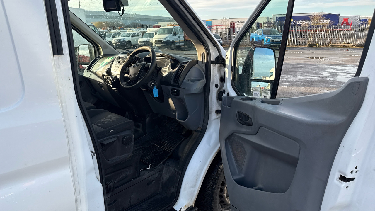Ford Transit 350 2.2 TDCi 155ps H3 - 패널 밴 : 사진 5 Ford Transit 350 2.2 TDCi 155ps H3 - 패널 밴 : 사진 5