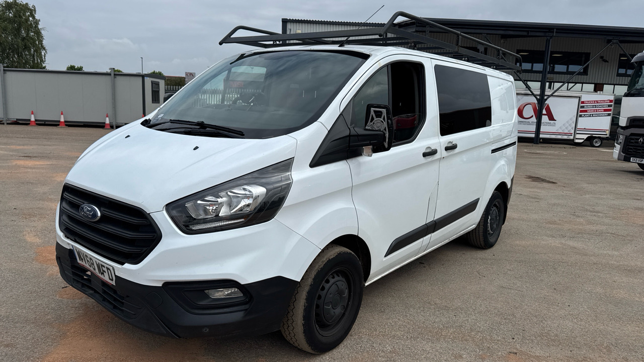 Ford Transit Custom 300 2.0 TDCi 130PS - 콤비 밴 : 사진 2 Ford Transit Custom 300 2.0 TDCi 130PS - 콤비 밴 : 사진 2