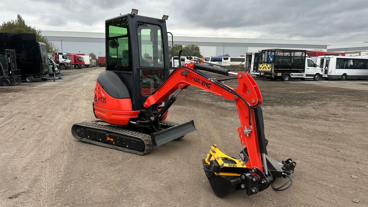 HUATENG HT25 - 미니 굴삭기 : 사진 1 HUATENG HT25 - 미니 굴삭기 : 사진 1