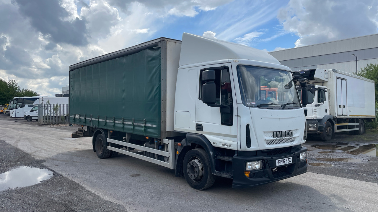 IVECO EUROCARGO 120E18 - 커튼사이더 트럭 : 사진 1 IVECO EUROCARGO 120E18 - 커튼사이더 트럭 : 사진 1