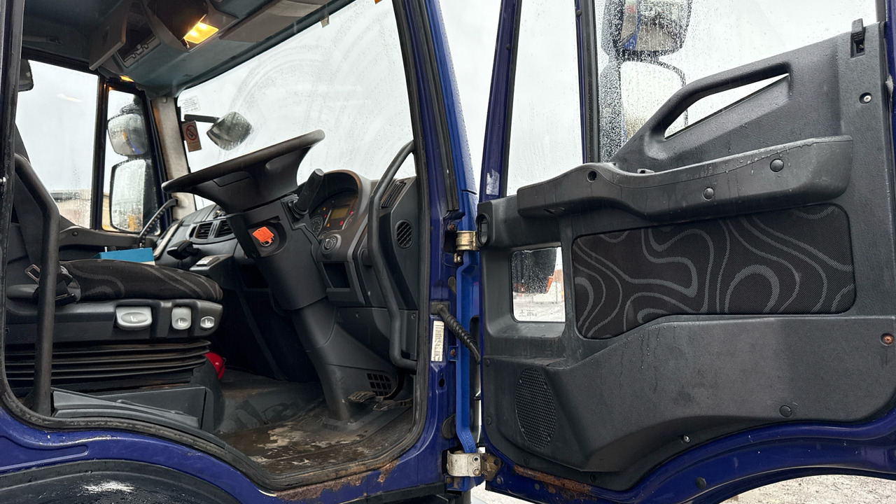 IVECO EUROCARGO 180E - 덤프트럭, 크레인 트럭 : 사진 5 IVECO EUROCARGO 180E - 덤프트럭, 크레인 트럭 : 사진 5