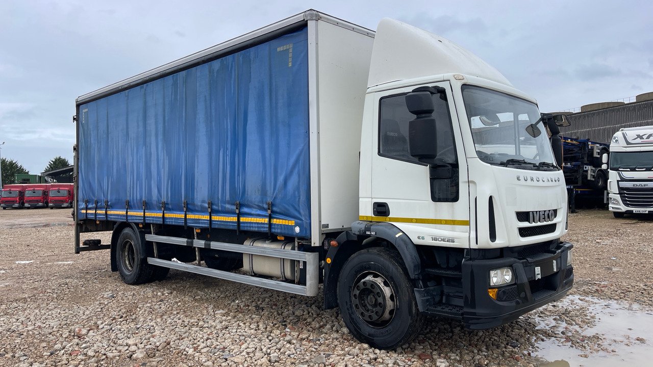 Iveco Eurocargo 180E25 - 커튼사이더 트럭 : 사진 1 Iveco Eurocargo 180E25 - 커튼사이더 트럭 : 사진 1