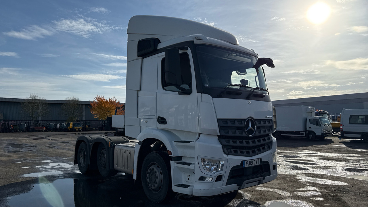 MERCEDES-BENZ AROCS - 트랙터 유닛 : 사진 1 MERCEDES-BENZ AROCS - 트랙터 유닛 : 사진 1