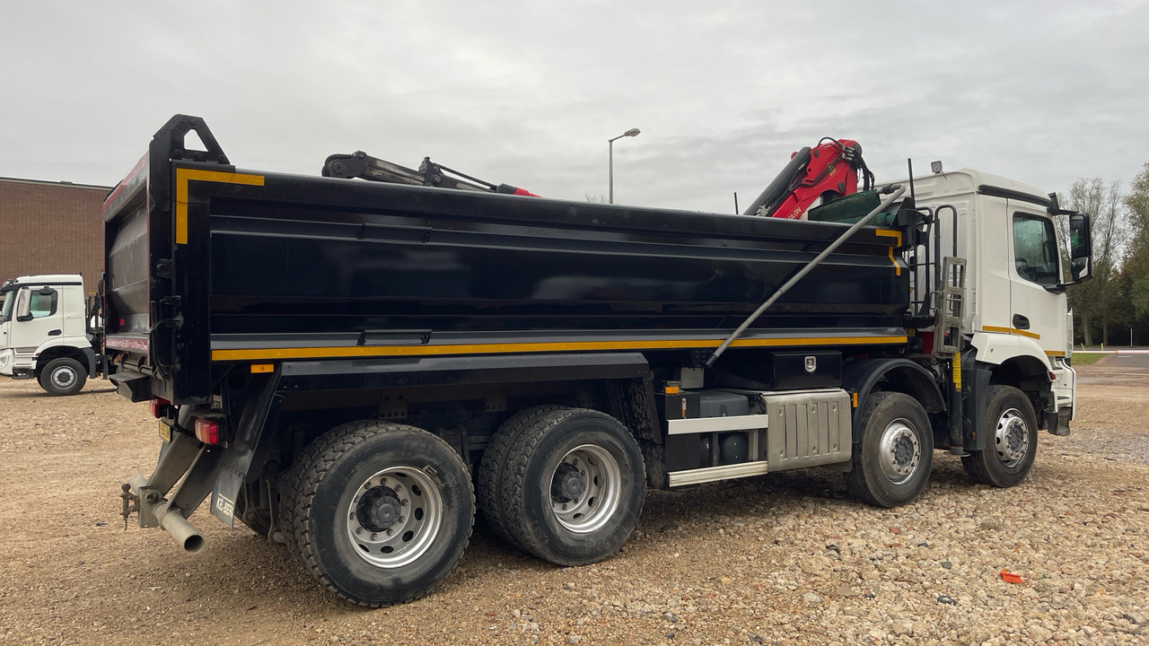 MERCEDES-BENZ AROCS - 덤프트럭, 크레인 트럭 : 사진 4 MERCEDES-BENZ AROCS - 덤프트럭, 크레인 트럭 : 사진 4