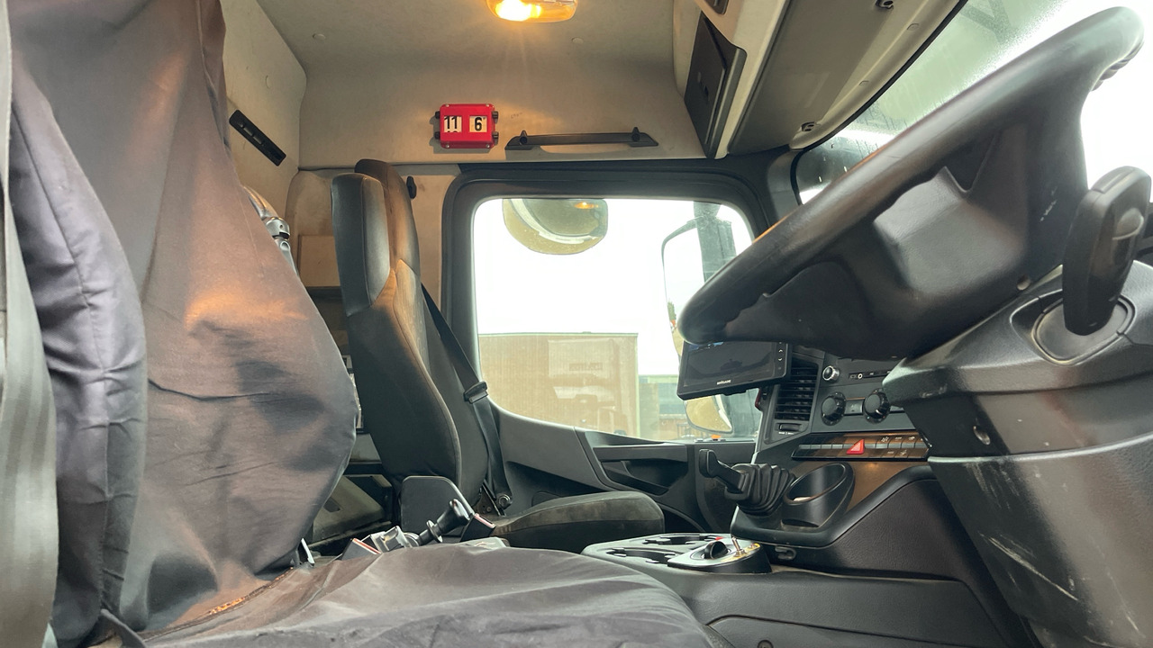 MERCEDES-BENZ AROCS - 덤프트럭, 크레인 트럭 : 사진 5 MERCEDES-BENZ AROCS - 덤프트럭, 크레인 트럭 : 사진 5