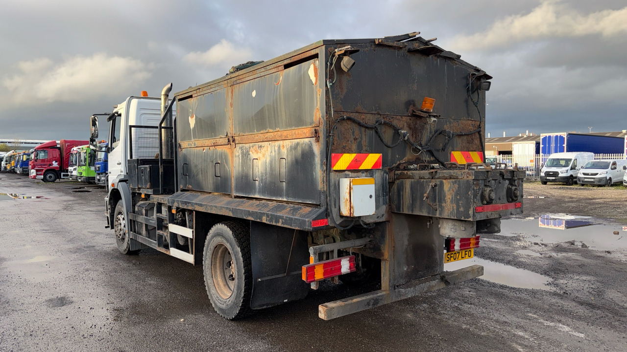 MERCEDES-BENZ AXOR 1824 - 아스팔트 기계 : 사진 3 MERCEDES-BENZ AXOR 1824 - 아스팔트 기계 : 사진 3