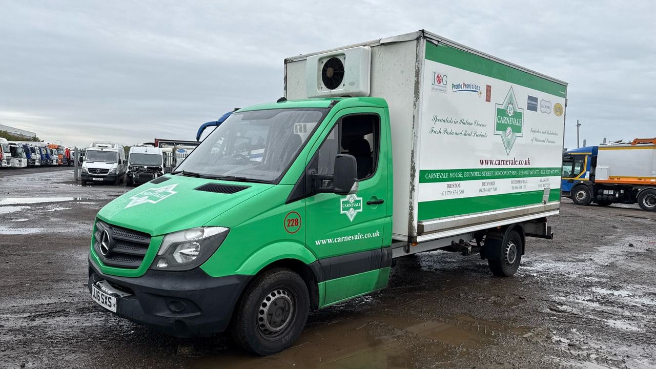 MERCEDES-BENZ SPRINTER 313 CDI - 캡 새시 트럭 : 사진 2 MERCEDES-BENZ SPRINTER 313 CDI - 캡 새시 트럭 : 사진 2