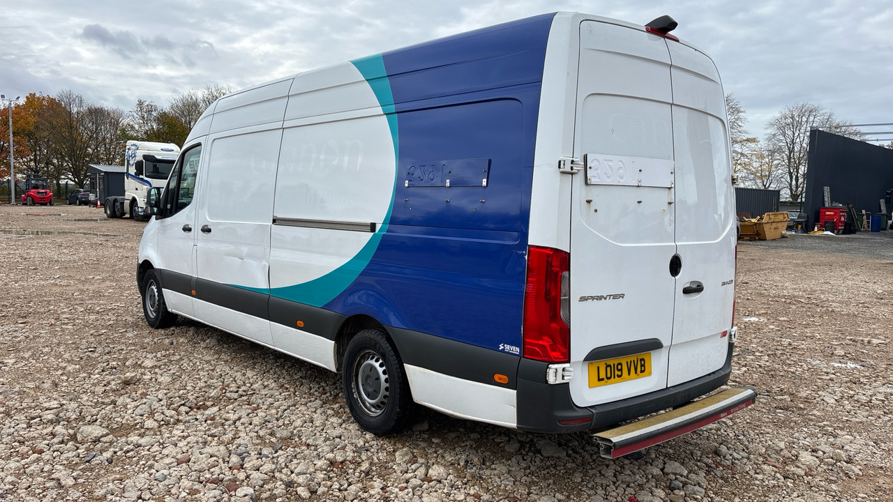 MERCEDES-BENZ SPRINTER 314 CDI - 패널 밴 : 사진 3 MERCEDES-BENZ SPRINTER 314 CDI - 패널 밴 : 사진 3