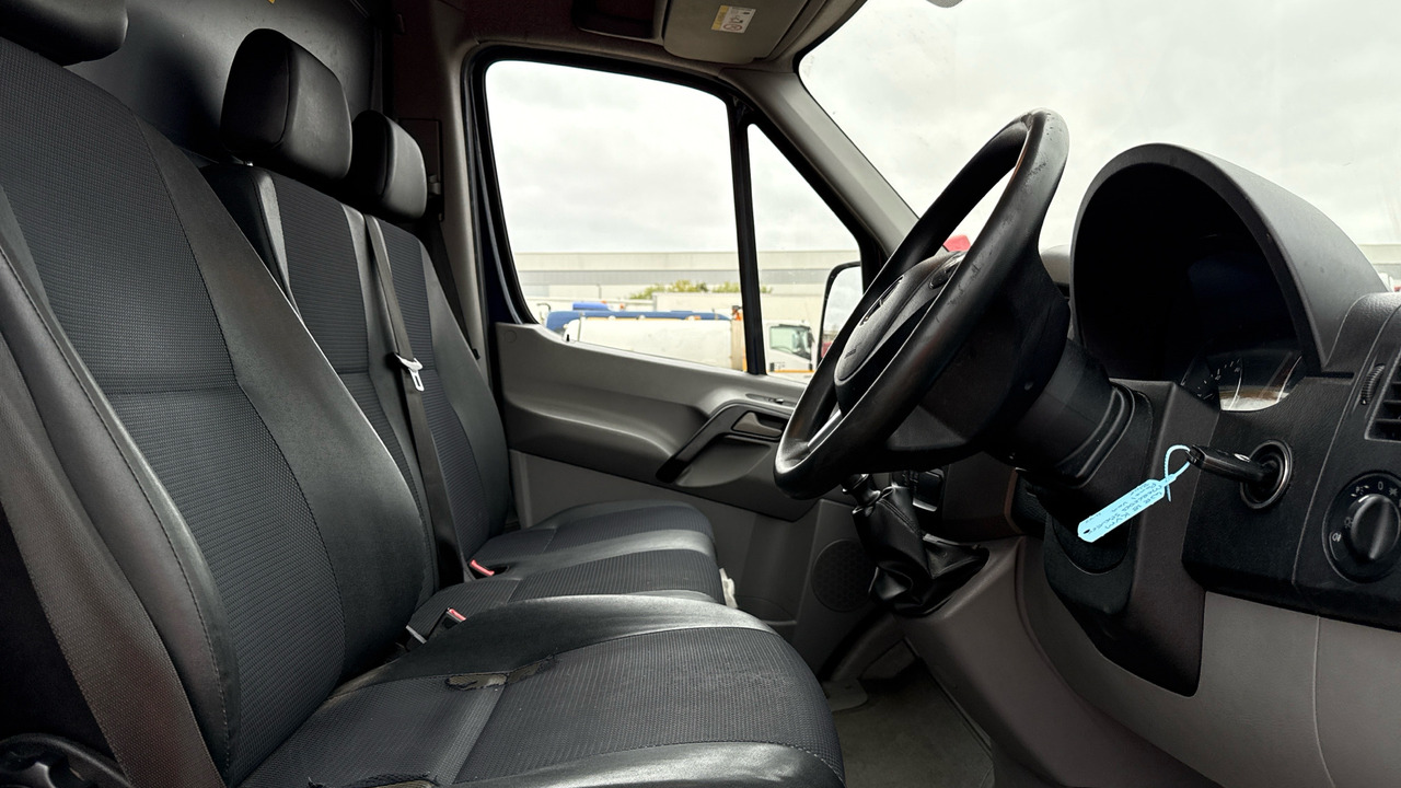 MERCEDES-BENZ SPRINTER 314CDI - 패널 밴 : 사진 5 MERCEDES-BENZ SPRINTER 314CDI - 패널 밴 : 사진 5