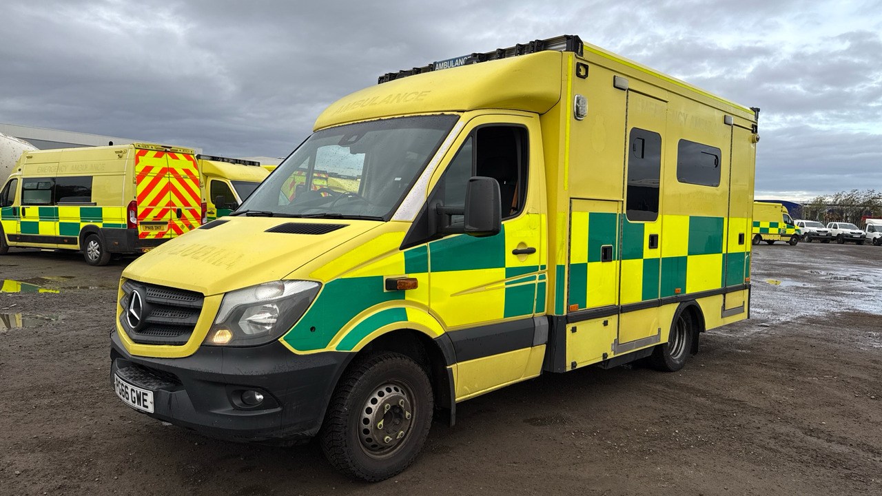MERCEDES-BENZ SPRINTER 519 CDI - 구급차 : 사진 2 MERCEDES-BENZ SPRINTER 519 CDI - 구급차 : 사진 2
